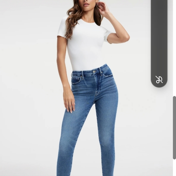 Good American Good Waist Crop Jeans size 24/00 - Picture 6 of 7